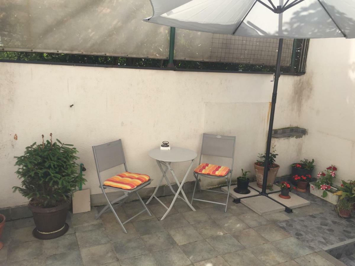 בלגרד Crown Street Garden Studio מראה חיצוני תמונה